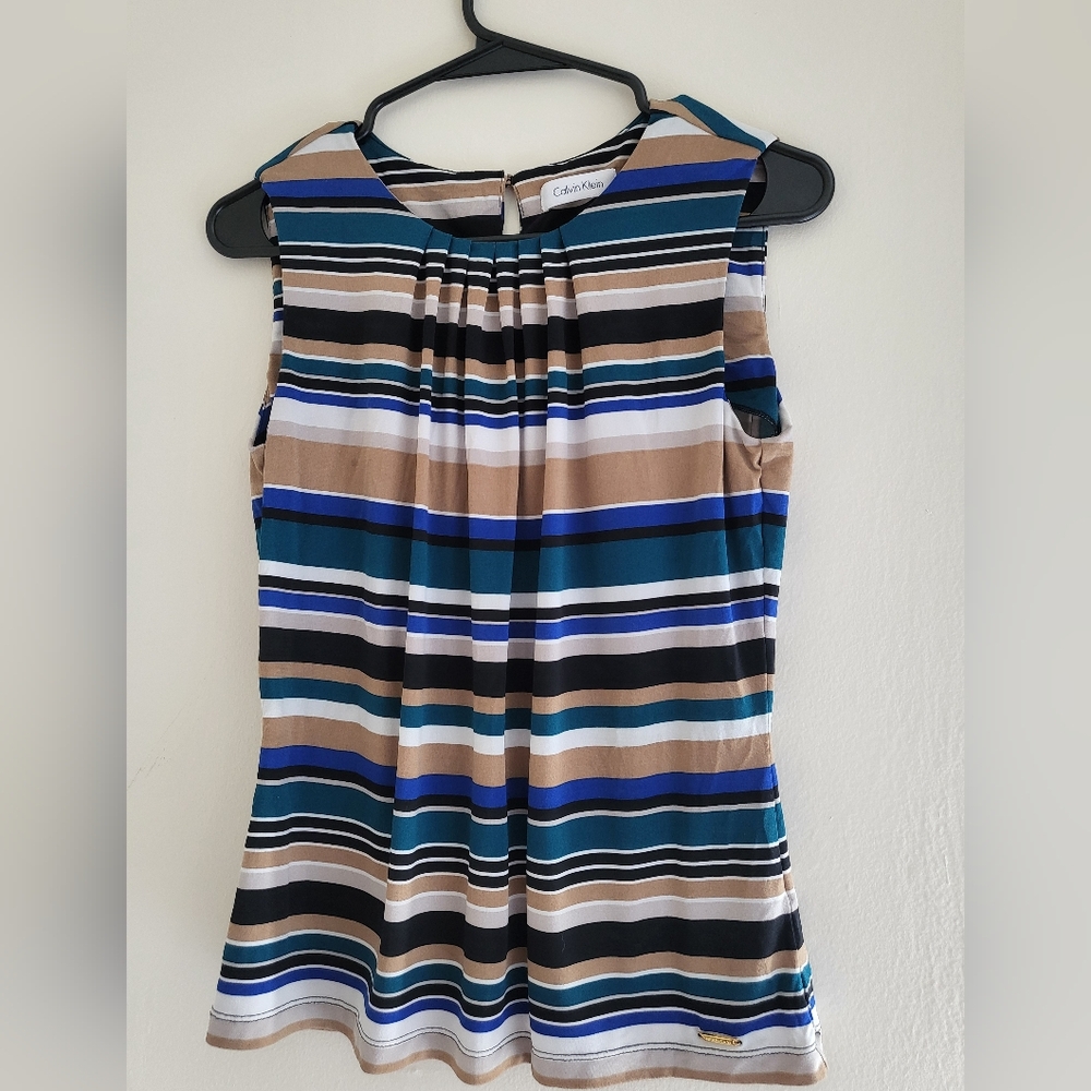 Women's Calvin Klein size xs